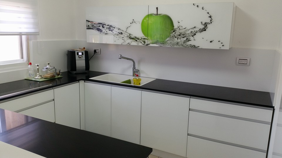 סוס עץ מטבחים